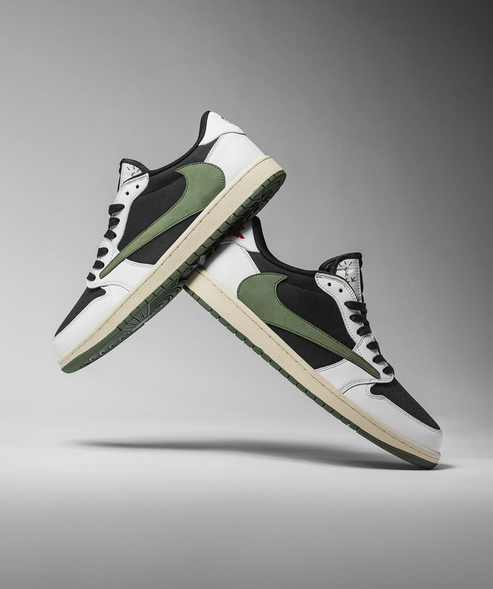 Reverse fade court low